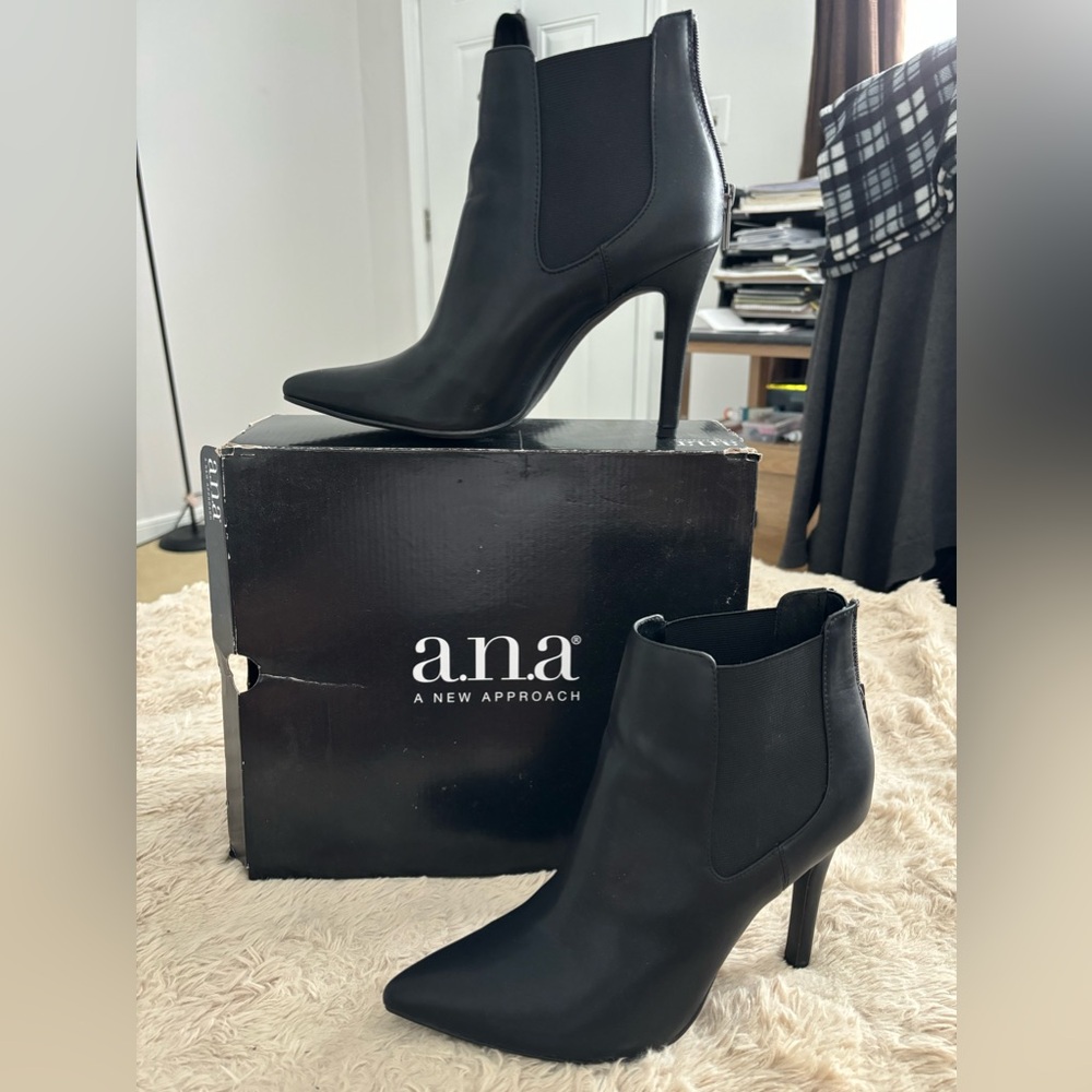 ANA Candice Black Women’s Size 10